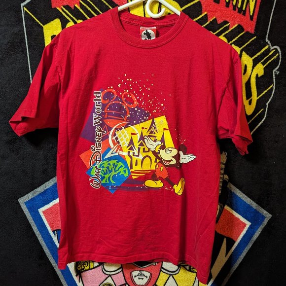 Vintage 90s Mickey Inc Walt Disney World Red T-Shirt size Medium - Picture 1 of 4